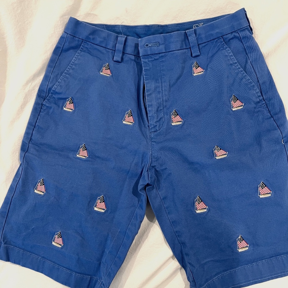 Vineyard Vines embroidered breaker shorts